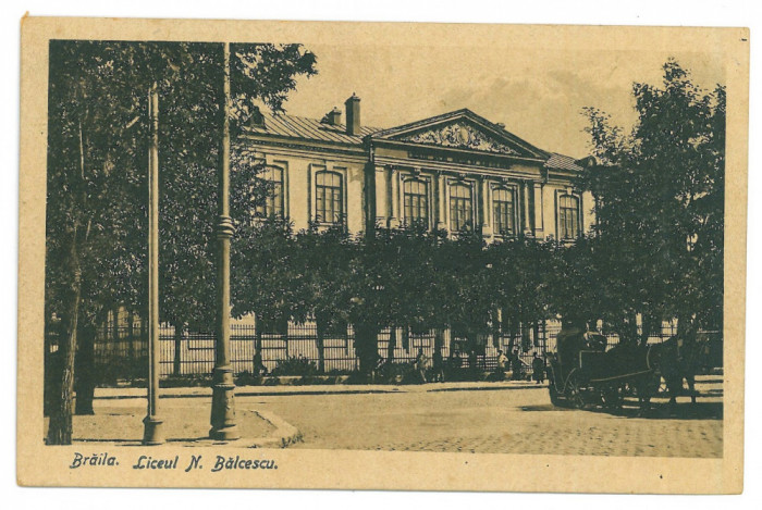 1305 - BRAILA, High School Balcescu, Romania - old postcard - unused
