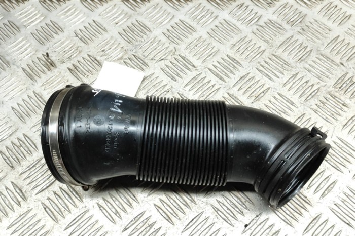 Tub de admisie aer VW T-ROC A11 2023 OEM: 5Q0129684D 23534461