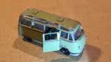 Macheta veche de colectie Siku V220 Tempo Matador Bus vernil cu usa laterala articulata, roti nasture, fabricata din zinc, Germania 1963-1969