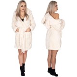 Halat de baie pentru femei pana la genunchi, gluga cu urechi , marimea L/XL, bej Household NewTrend