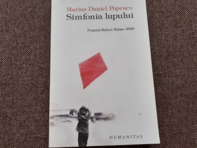 SIMFONIA LUPULUI MARIUS DANIEL POPESCU foto
