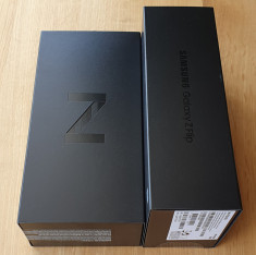 Samsung Galaxy Z Flip Mirror Black Dual Sim - Sigilat, Garantie, Factura foto