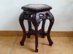 Piedestal stil victorian, lemn si marmura, vechi si deosebit