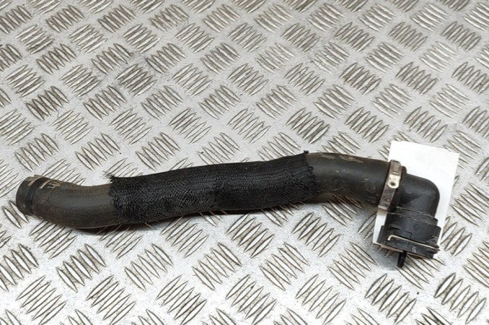 Furtun de lichid de răcire MASERATI GHIBLI M157 2022 OEM: 670154632 25719903