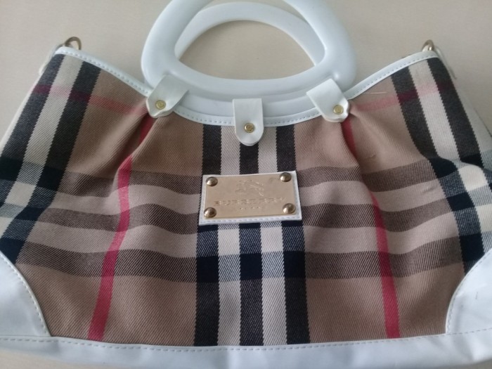 geanta burberry geanta burberry