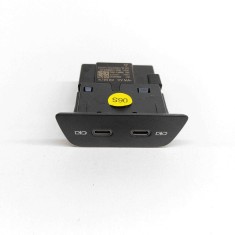 USB VW T-ROC A11 2023 OEM: 2G6035718 | 25451249
