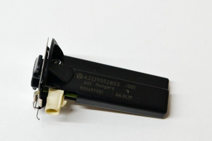 Amplificator de antena MERCEDES-BENZ E W213 2017 OEM: 920459001,A2139052803 13670753
