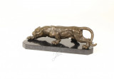 Pantera-statueta din bronz pe un soclu de marmura BR-89
