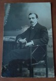 Fotografie tip carte postala, necirculata, barbat cu mustata, perioada interbelica