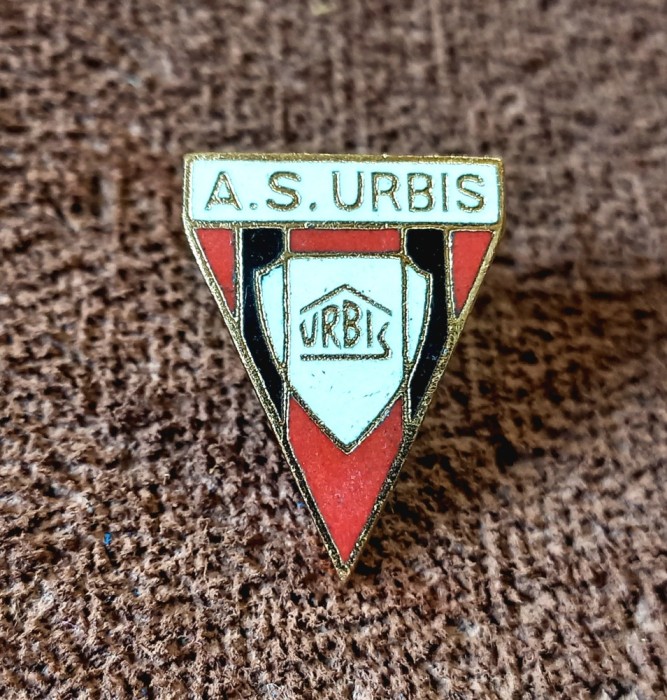 Insigna fotbal - AS "URBIS" BUCURESTI