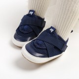 Pantofi sport bleumarin pentru bebelusi (Marime Disponibila: 3-6 luni (Marimea