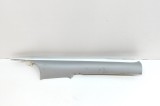 Ornament st&acirc;lp spate st&acirc;nga TESLA MODEL 3 2019 OEM: 1086265-01-J 23892885
