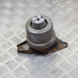 Suport motor dreapta VW TRANSPORTER V T5 Furgon 2013 OEM: 7E0199256J 11567552