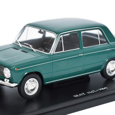 Macheta auto Seat 124L 1969 verde, 1:24 Colectia Automobile de Neuitat  World