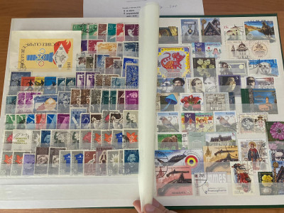 Lot mare de timbre stampilate Romania, cu clasor foto