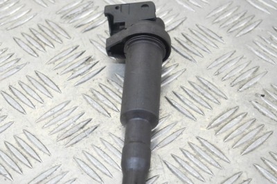 Bobina de inducție de &amp;icirc;naltă tensiune BMW 5 F10 2011 OEM: 1437986,0221504470,7594937 13723396 foto