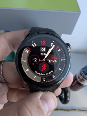 Smartwatch OnePlus watch 2 foto