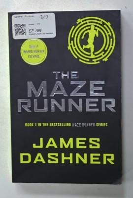THE MAZE RUNNER by JAMES DASHNER , 2013 foto