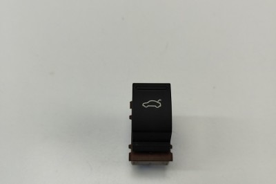 Comutator deschidere haion VW PASSAT Variant B7 365 2012 OEM: 3AA959831 | 30661028 foto