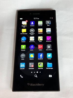 Vand Blackberry B371, model Leap, impecabil foto