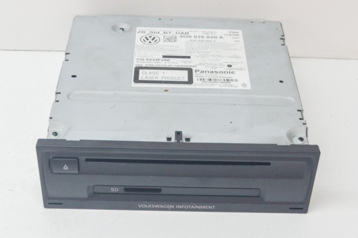 Unitate de control navigație VW GOLF VII 5G1, BQ1, BE1, BE2 2014 OEM: CQ-SV24F2AE,5G0035820A 12100799