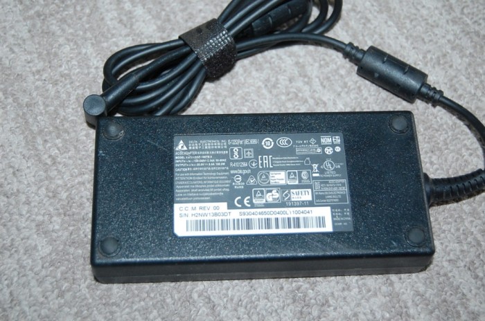 Incarcator laptop ASUS 20v 180W 9A MODEL ADP-180TB H mufa cu pin