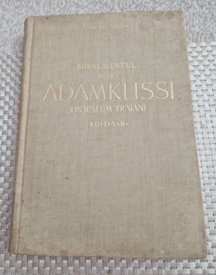 Monumentul de la Adamklissi Tropaeum Traiani Florea Bobu Florescu foto