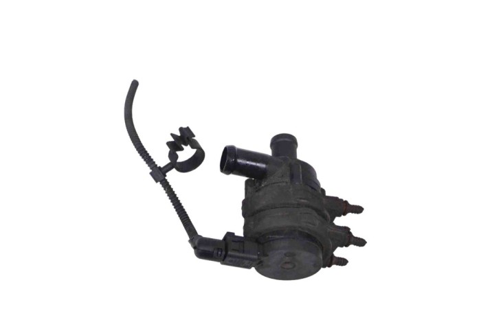 Pompa de apa auxiliara VW TOUAREG 7LA, 7L6, 7L7 2010 OEM: 7L0965561L 16440764