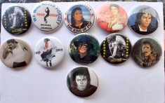 Insigne metalice Michael Jackson foto