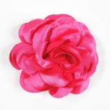 Brosa floare roz