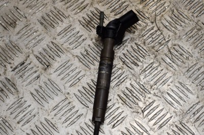 Injector de combustibil MERCEDES-BENZ VITO / MIXTO Furgon W639 2012 OEM: 0445116026,A6420701187 13964208 foto