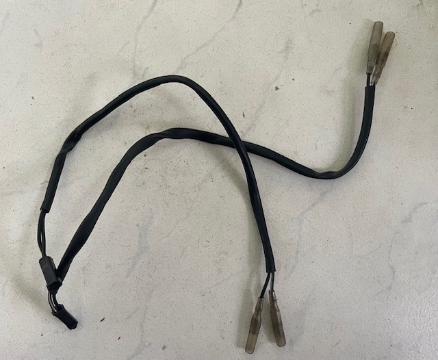Set cabluri adaptoare semnalizatoare Suzuki GS GSF GSR GSX GSX-R SV TL VS VZ