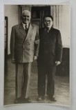 PETRU GROZA si IUMJAAGIIN TEDENBAL , CONDUCATORUL COMUNIST AL MONGOLIEI , FOTOGRAFIE IN INTERIOR , SFARSITUL ANILOR &#039; 40