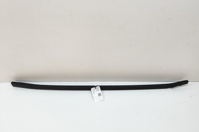 Ornament vertical parbriz dreapta BMW iX I20 2022 OEM: 7954434 | 29025342 foto