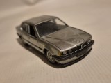 BMW 735i, Gama - 1/43