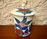 CEASCA CU CAPAC DIN PORTELAN FIN JAPONEZ H10cm