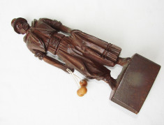Statueta de provenienta argentiniana sculptata in lemn foto