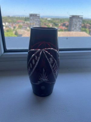 Vază rubin retro foto