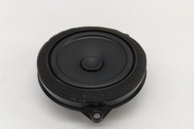 Difuzor ușă dreapta spate BMW iX3 G08 2023 OEM: 6807317 27451904 foto