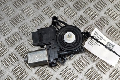 Motor macara geam ușă dreapta spate BMW 3 G20, G28 2024 OEM: 5A607F4 30739070 foto
