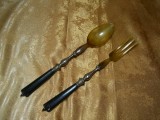 Cumpara ieftin Set lingura furculita sec 19 Baroc Victorian os balena corn placate