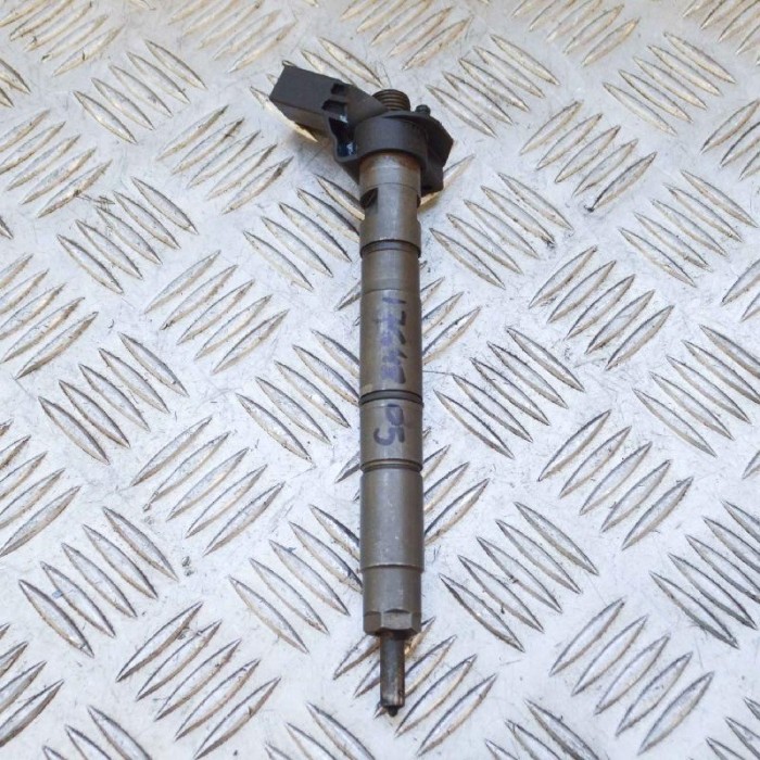 Injector de combustibil AUDI A6 4F2, C6 2010 OEM: 059130277AB,0445115 | 10624424