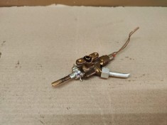 robinet gaz stanga jos aragaz zanussi ZCG 565GW / C69 foto