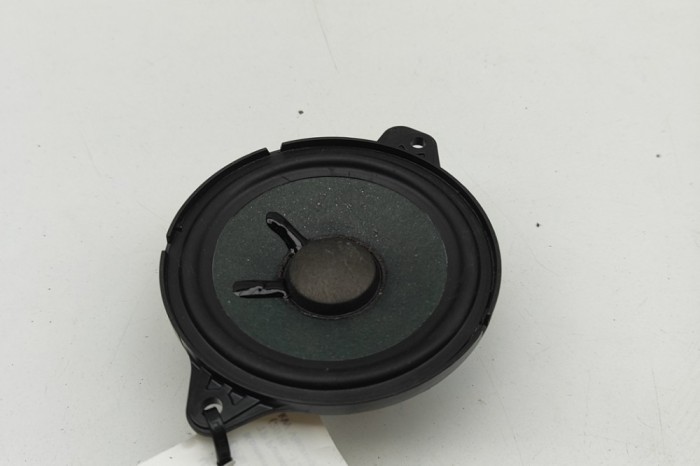 Difuzor ușă dreapta față AUDI Q5 FY 2017 OEM: 80A035303 | 31693972
