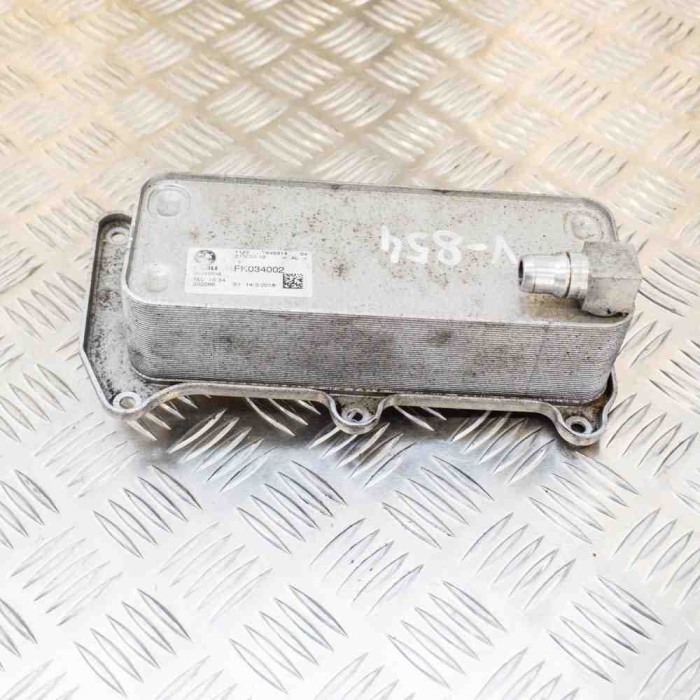 Răcitor de ulei BMW 7 G11, G12 2017 OEM: 7648914