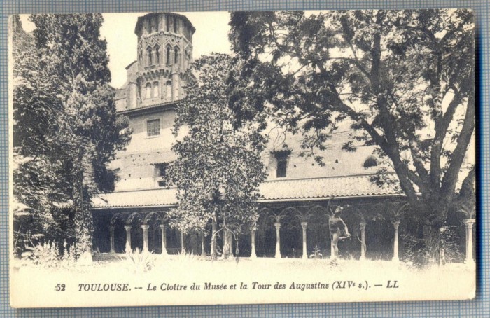 AX 314 CP VECHE -TOULOUSE -LE CLOITRE DU MUSEE ET LA TOUR DES AUGUSTIN