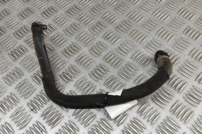 Furtun de lichid de răcire PORSCHE Taycan 2022 OEM: 9J1121109 | 31802697
