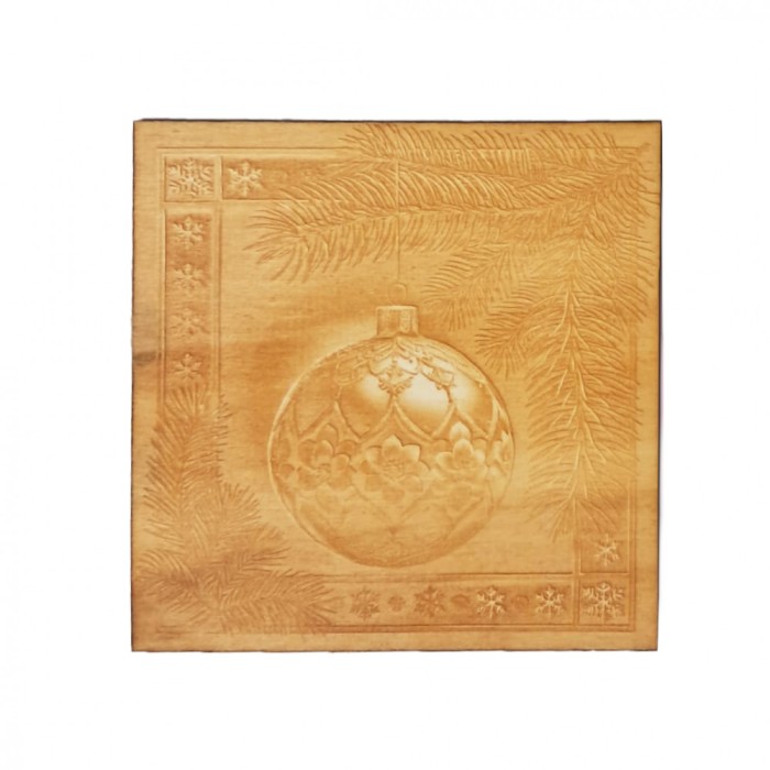 Felicitare lemn gravata Craciun Glob 15*15 cm