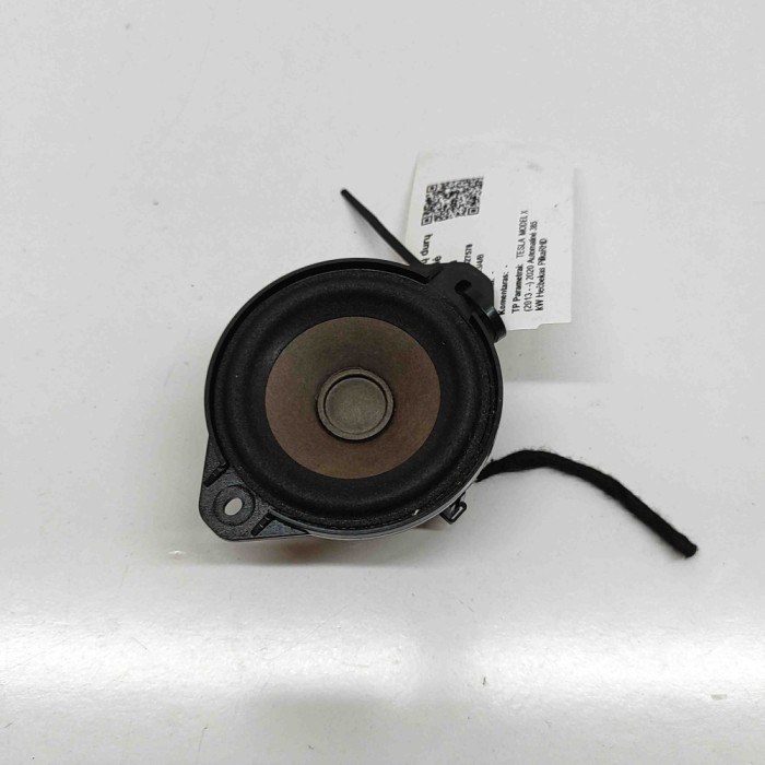 Difuzor ușă dreapta spate TESLA MODEL X 2020 OEM: 1004833-01-A 31691671