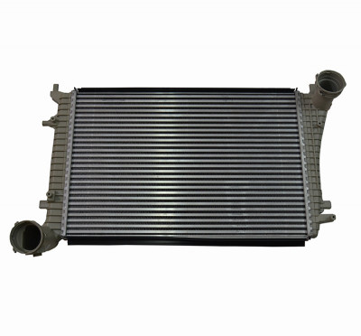 Intercooler Skoda Octavia 2004-2013, Superb 2008-2015, Vw Golf 5/Golf 5 Plus, Jetta 2005-2010, Passat B6 2005-2010, Touran 2003-2010, Caddy 2004-, Se foto